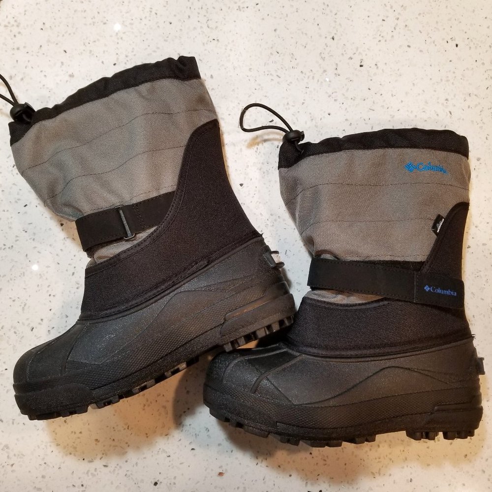 COLUMBIA kids powderbug plus II snowboots gray